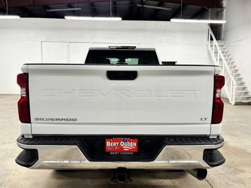 Used 2025 Chevrolet Silverado 2500 LT w/ Convenience Package AWD/4WD image 6