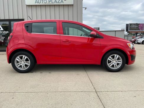Used 2015 Chevrolet Sonic LT image 22