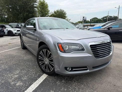 Used 2014 Chrysler 300 S AWD/4WD image 3