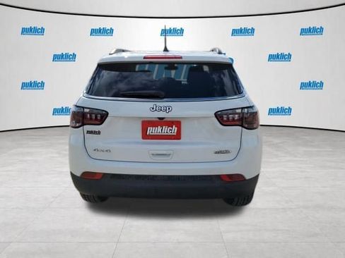 Used 2022 Jeep Compass Latitude w/ Convenience Group AWD/4WD image 6