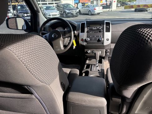 Used 2012 Nissan Xterra PRO-4X image 14