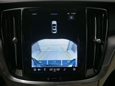 Used 2024 Volvo S60 B5 Core w/ Climate Package image 20