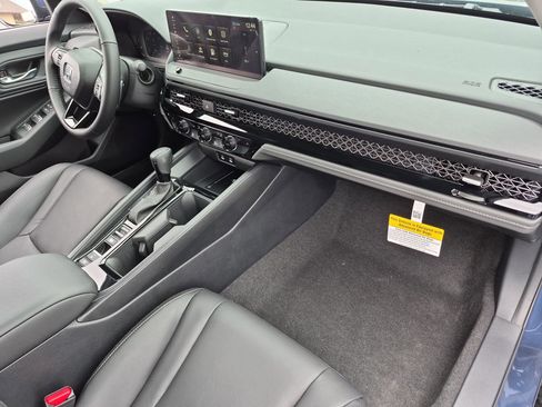 New 2026 Honda Accord EX-L image 36