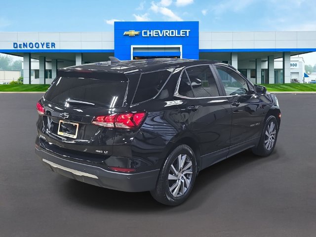 Used 2024 Chevrolet Equinox LT AWD/4WD image 7