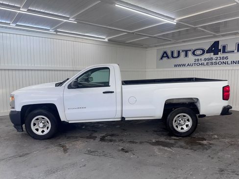Used 2017 Chevrolet Silverado 1500 W/T RWD image 8