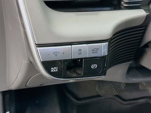Used 2024 Hyundai Ioniq 5 SEL AWD/4WD image 17