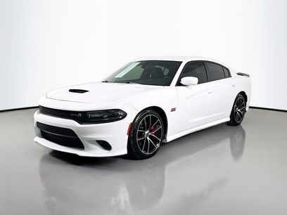 Used 2017 Dodge Charger R/T Scat Pack w/ Beats Audio Group