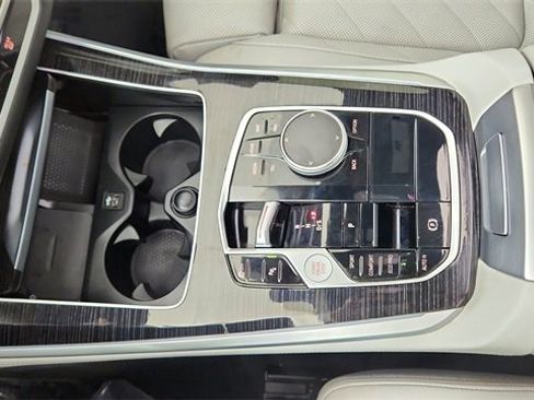 Used 2024 BMW X5 sDrive40i w/ M Sport Package image 54