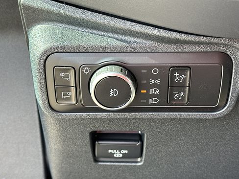 New 2025 Ford Bronco Badlands image 25