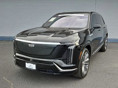 Certified 2026 Cadillac Vistiq Luxury