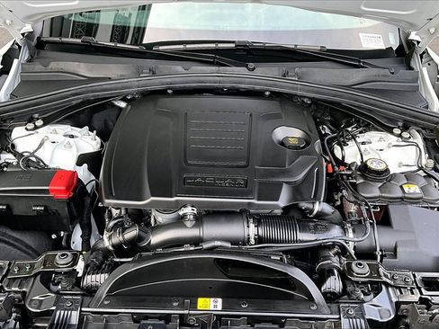 Used 2025 Jaguar F-PACE R-Dynamic S image 28