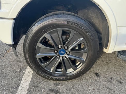 Used 2018 Ford F150 XLT w/ Equipment Group 302A Luxury image 43