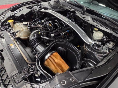 Used 2016 Ford Mustang Shelby GT350 w/ Technology Package RWD image 91