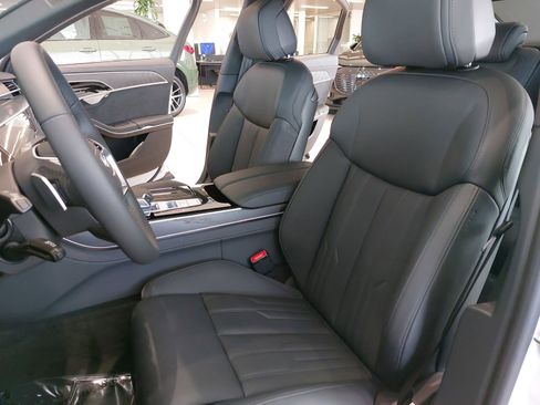 New 2026 Audi A8 L 3.0T AWD/4WD image 16