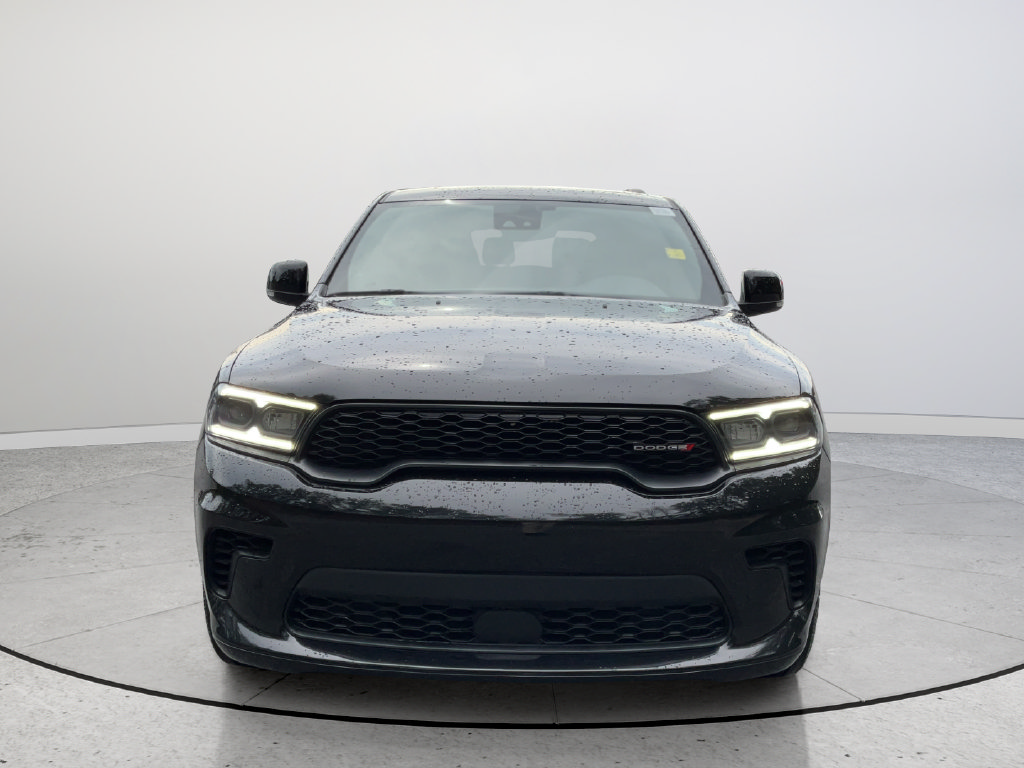 Used 2024 Dodge Durango GT RWD image 3