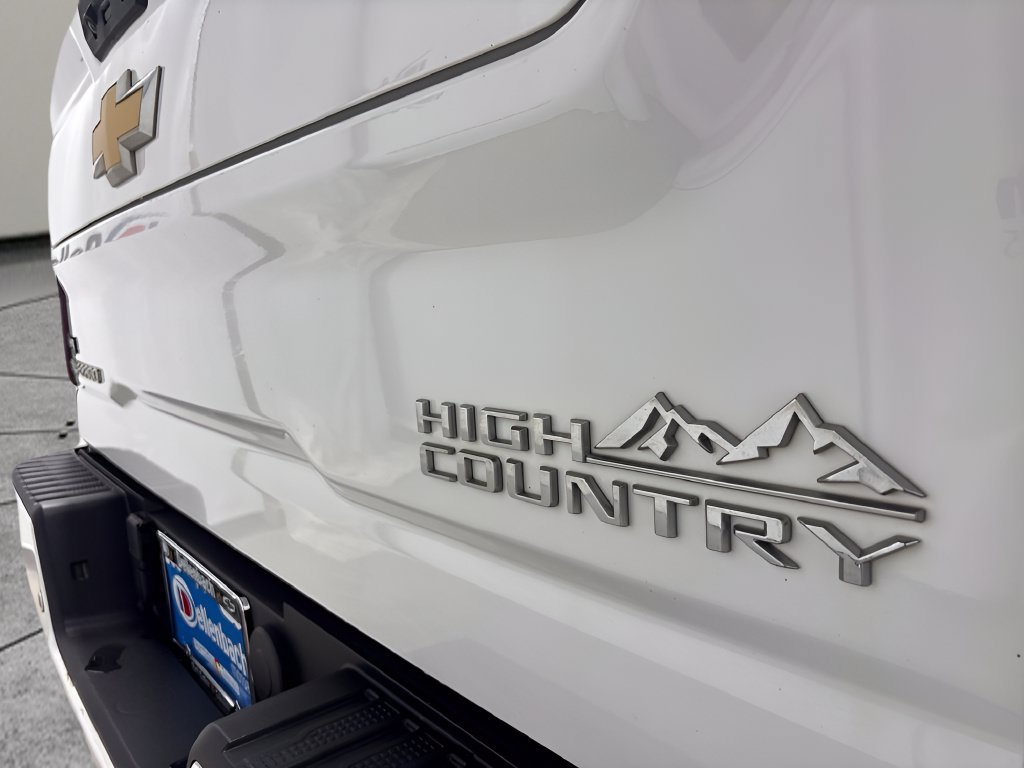 Used 2024 Chevrolet Silverado 3500 High Country w/ High Country Premium Package AWD/4WD image 19
