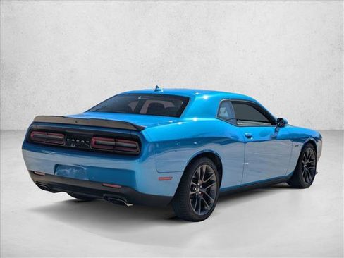 Used 2023 Dodge Challenger R/T w/ Plus Package image 5