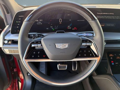 New 2026 Cadillac Vistiq Luxury AWD/4WD image 16