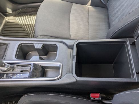 Used 2021 Nissan Sentra SV FWD image 26