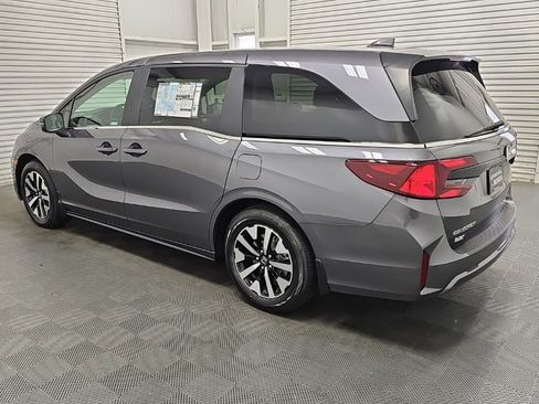 New 2026 Honda Odyssey EX-L image 5