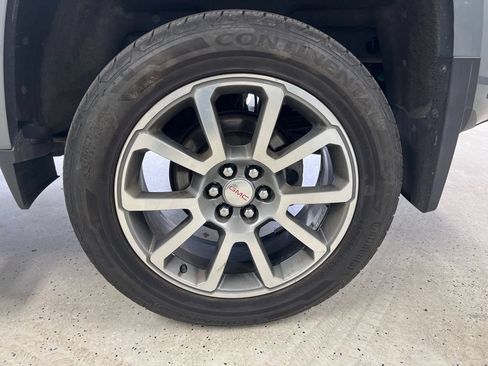 Used 2019 GMC Canyon Denali AWD/4WD image 8