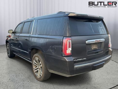 Used 2018 GMC Yukon XL Denali w/ Denali Ultimate Package image 3