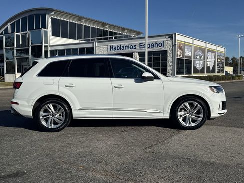 Used 2023 Audi Q7 3.0T Prestige w/ Prestige Package image 11