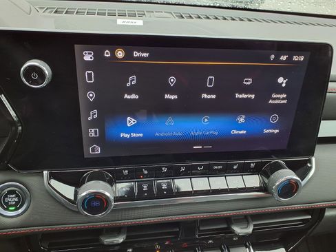 Used 2023 Chevrolet Colorado Z71 w/ Z71 Convenience Package 2 image 3