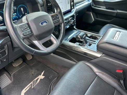 Used 2022 Ford F150 Lariat w/ Equipment Group 502A High image 12