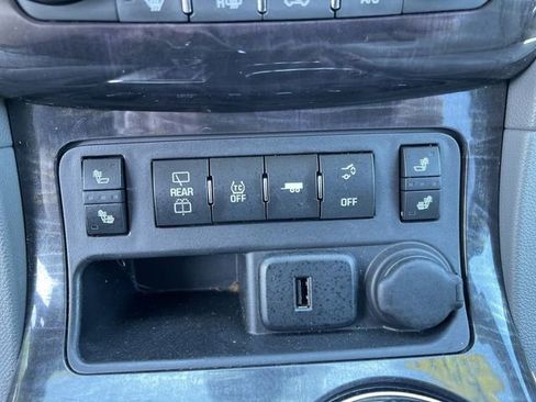 Used 2017 Buick Enclave Leather w/ Trailering Package AWD/4WD image 33