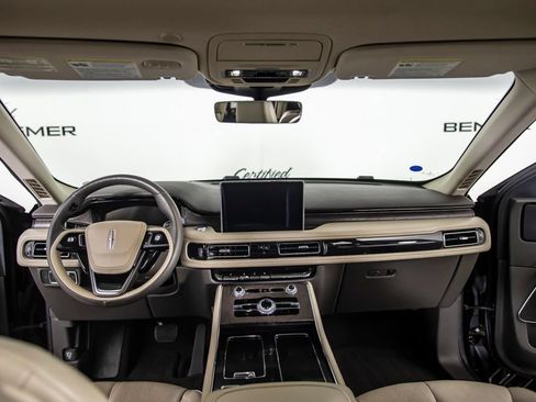 Used 2022 Lincoln Aviator Reserve w/ Equipment Group 201A AWD/4WD image 27