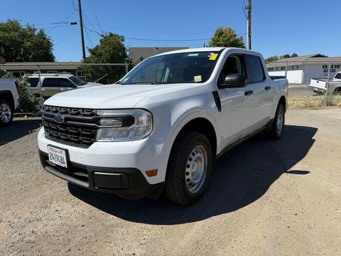 Used 2024 Ford Maverick XL w/ Equipment Group 100A Standard AWD/4WD image 4