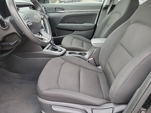 Used 2020 Hyundai Elantra Value Edition w/ Cargo Package (C1) image 10