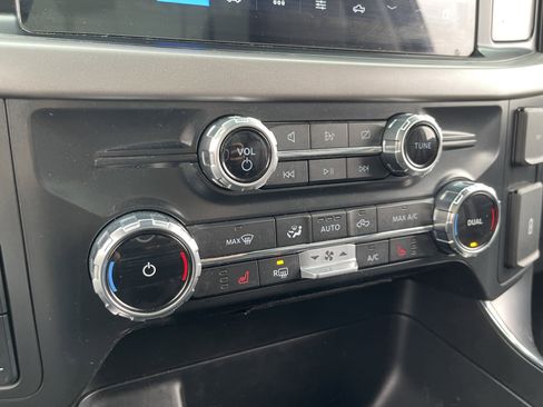 Used 2024 Ford F150 XL w/ Equipment Group 103A High image 27