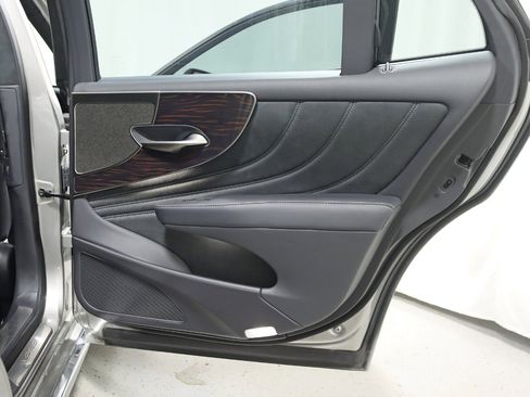 Used 2021 Lexus LS 500 AWD w/ Luxury Package image 37