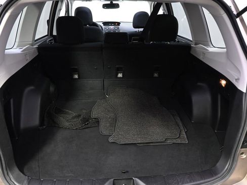 Used 2014 Subaru Forester 2.5i Premium w/ Popular Package #2 AWD/4WD image 17
