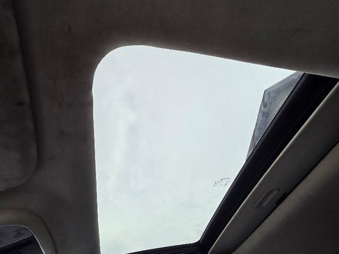 Used 2013 Jeep Grand Cherokee Laredo image 29