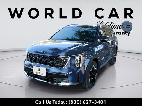 Used 2025 Kia Sorento SX FWD image 3