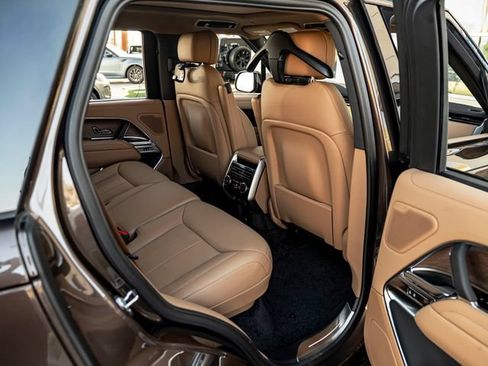 New 2026 Land Rover Range Rover SE AWD/4WD image 32