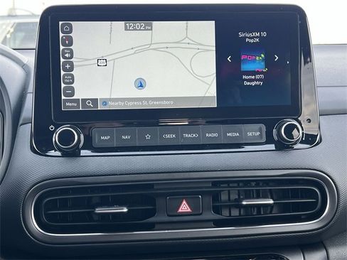 Used 2023 Hyundai Kona Limited image 14