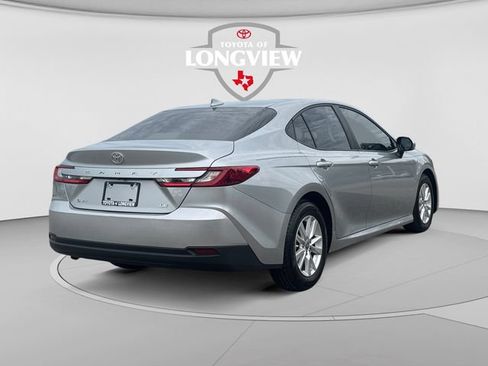Certified 2025 Toyota Camry LE FWD image 5