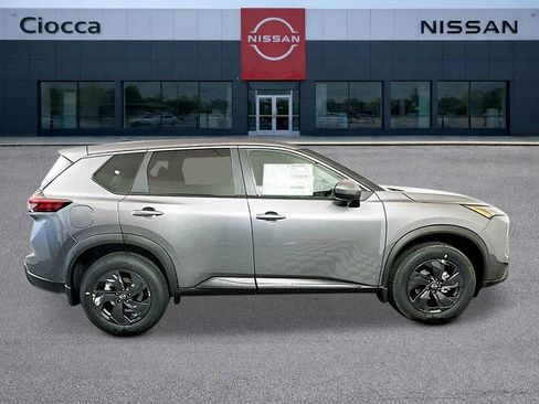New 2026 Nissan Rogue SV w/ Cold Weather Package AWD/4WD image 6