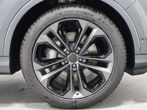 New 2026 Audi Q7 Premium Plus AWD/4WD image 12