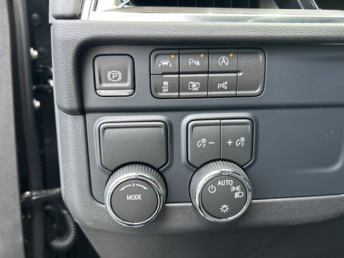 New 2026 Chevrolet Tahoe LS image 22