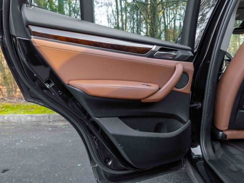 Used 2016 BMW X3 xDrive28i image 33