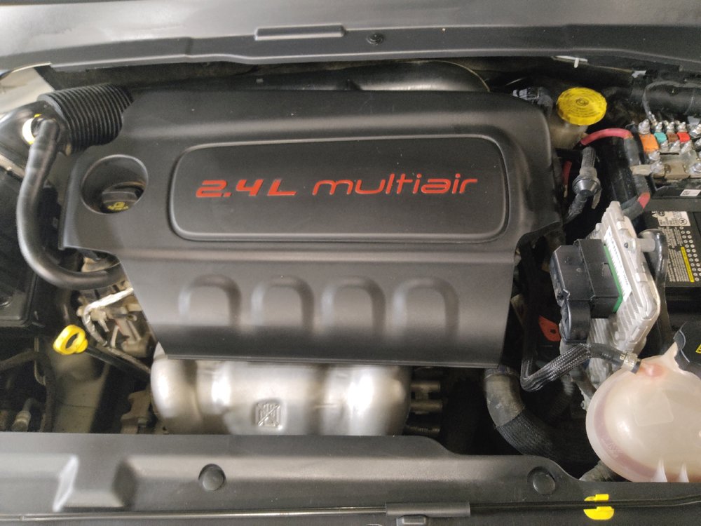 Used 2018 Jeep Compass Latitude w/ Popular Equipment Group FWD image 30