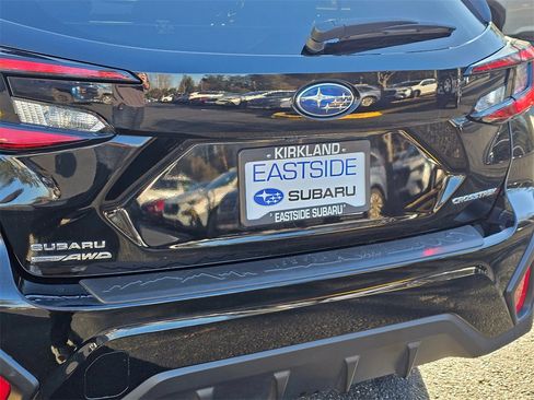 Used 2025 Subaru Crosstrek 2.0i Premium w/ Convenience Package #2 image 15
