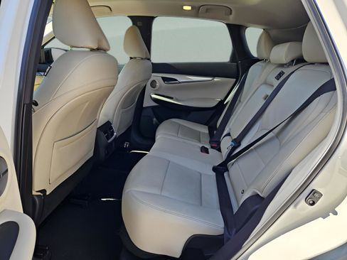 Used 2020 INFINITI QX50 Sensory image 17