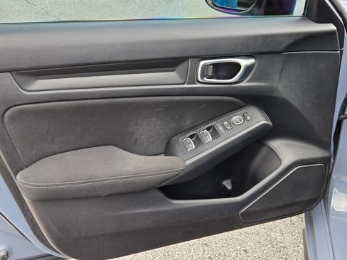 Used 2022 Honda Civic Sport image 8