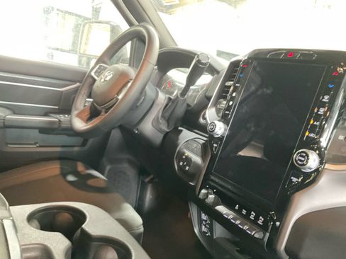 Used 2026 RAM 2500 Big Horn AWD/4WD image 18
